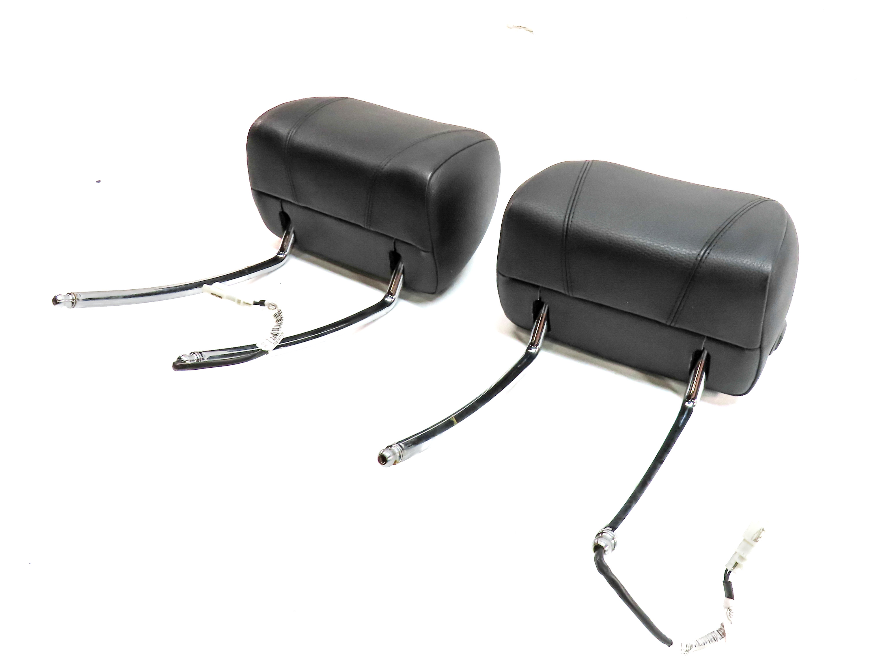 12-19 BMW 640i 650i M6 F06 F12 F13 FRONT LEFT & RIGHT SEAT HEADREST SET/2(Black) — exact item pictured